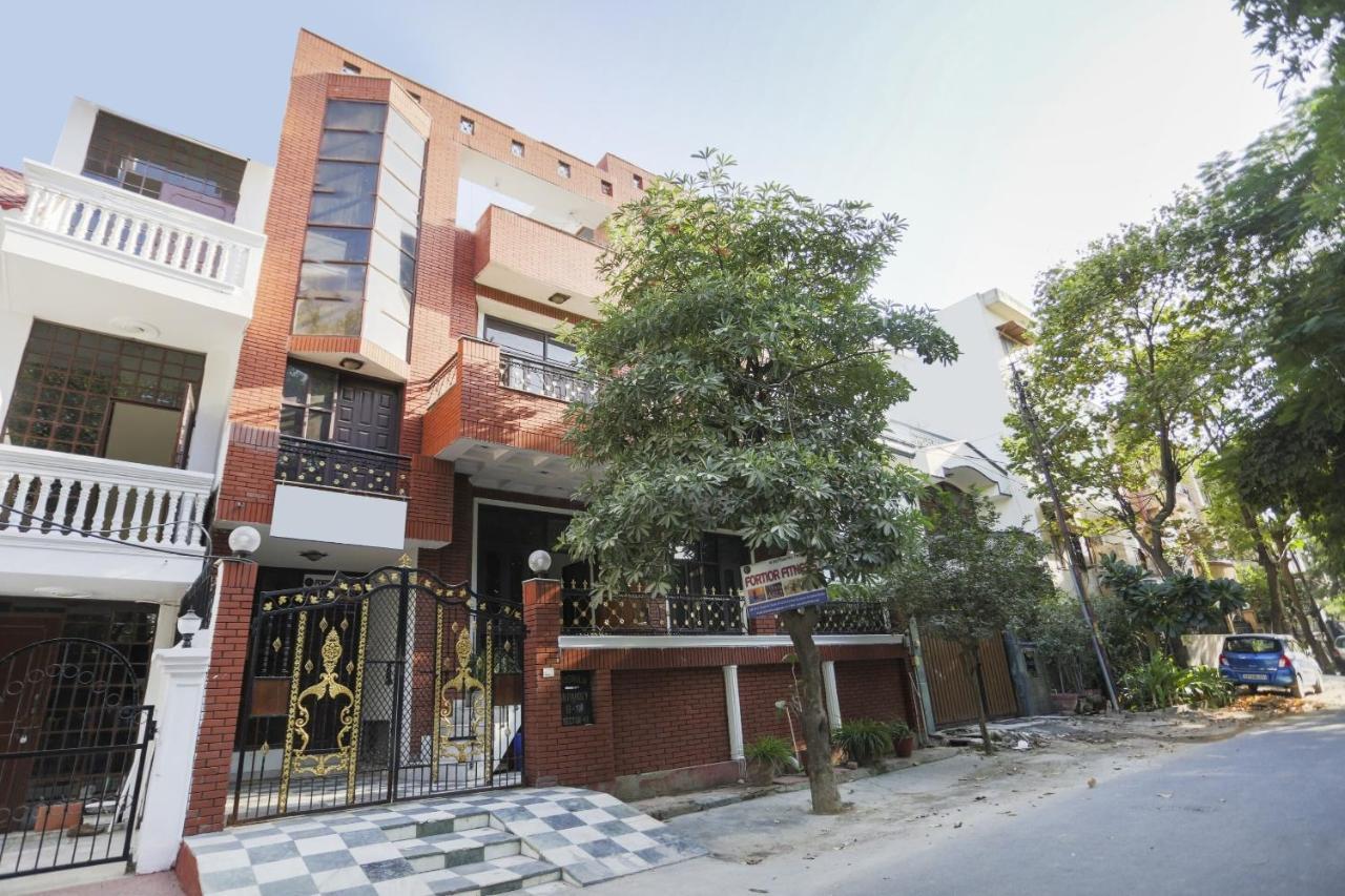 Hotel Flagship 13641 Elgin Terrace à Alīpur Extérieur photo
